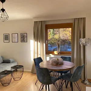 Apartment Gemuetliche Mit Gartenblick