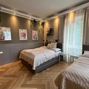 Book-a-room 31 Appartamento