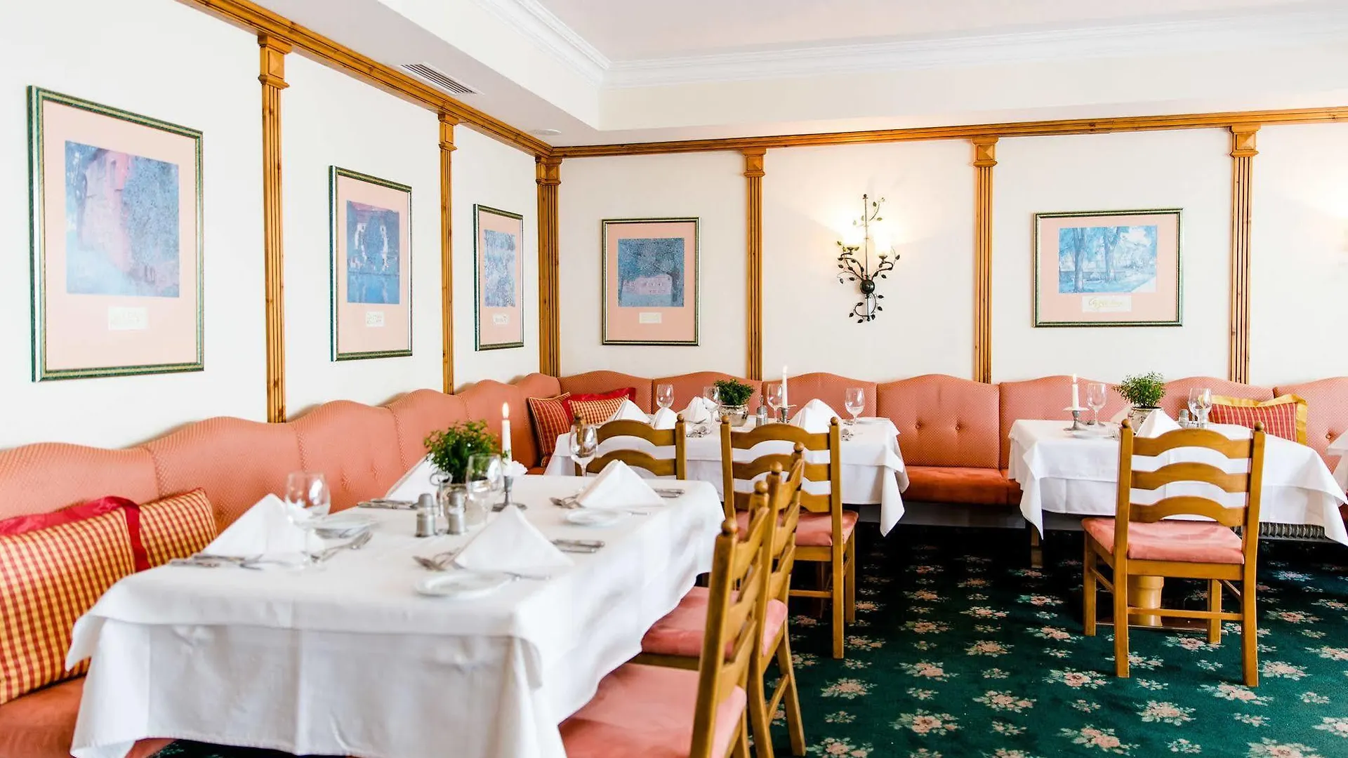 Hotel Eva,Garden Saalbach-Hinterglemm