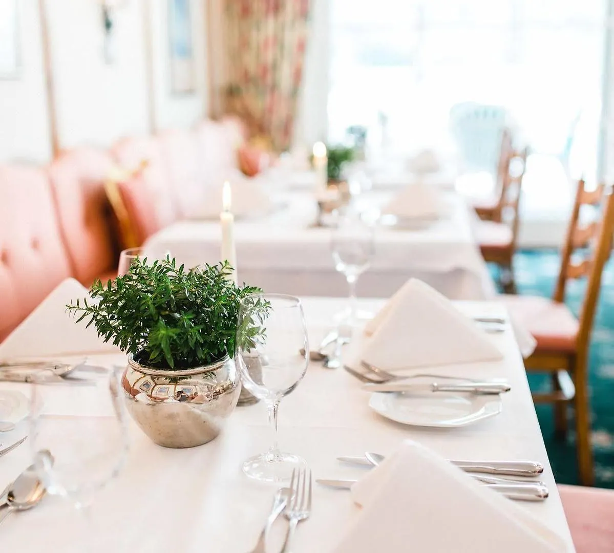 Hotel Eva,Garden Saalbach-Hinterglemm Austria